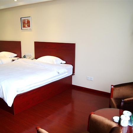 Greentree Inn Shandong Jinan Gaoxin District South Gongye Road Middle Aoti Road Express Hotel Exterior foto
